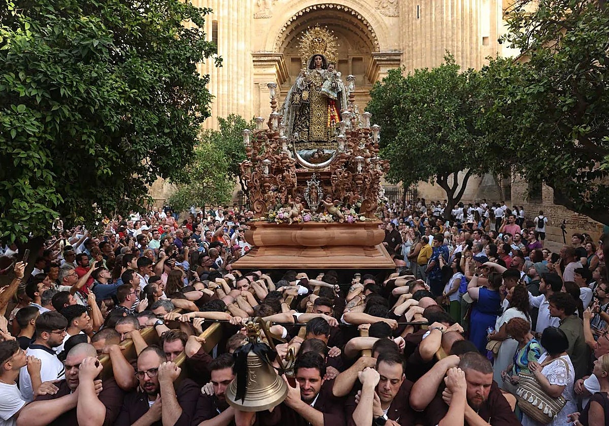 La Virgen Del Carmen Del Perchel Cambia De D a Su Salida Procesional 